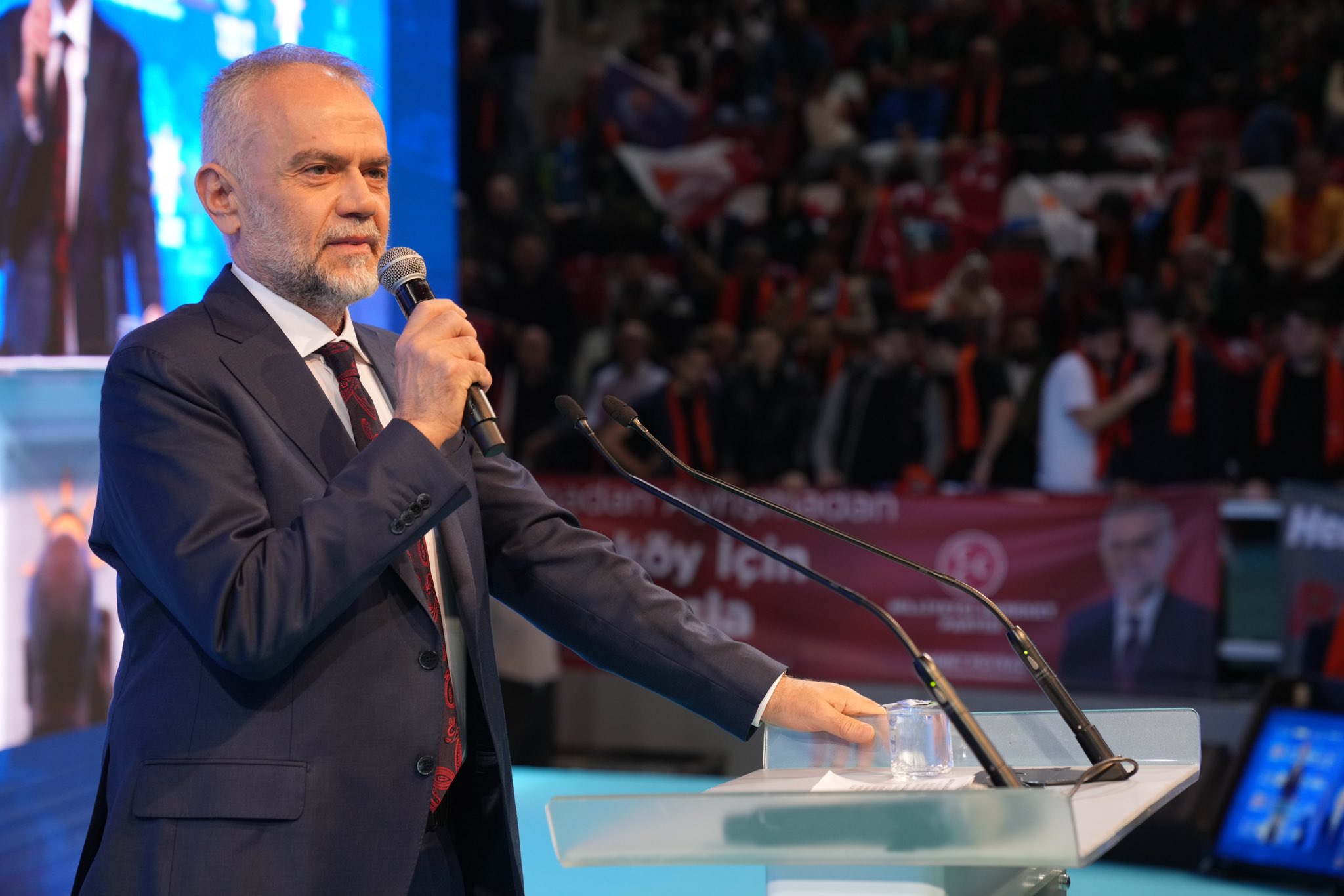 AHMET POYRAZ MECLİS ÜYESİ ADAYLARINI VE PROJELERİNİ TANITTI