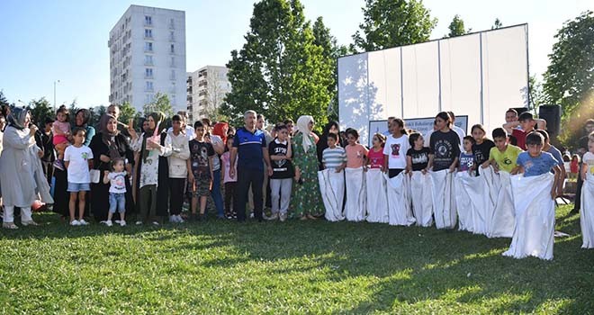SANCAKTEPE'DE 'BABA VE ÇOCUKLARA ÖZEL ŞENLİK' DÜZENLENDİ
